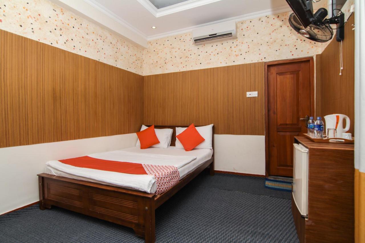 Hotel Oyo 112 Al Manaal Residency Colombo Esterno foto